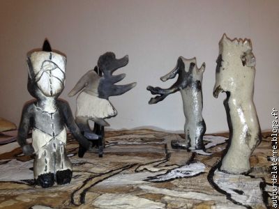 peinture, collage, et réalisation céramique des personnages 3D